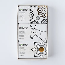 Görseli Galeri görüntüleyiciye yükleyin, El Yapımı Doğal Zeytinyağı Sabunu Karışık 3'lü Kutu